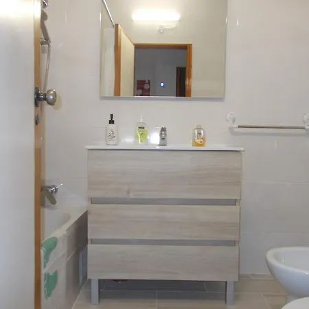 T2 Sea View Apartment
