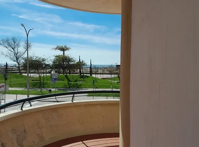 T2 Sea View *